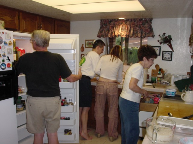 IMG_2000_Peparingformeal.JPG
